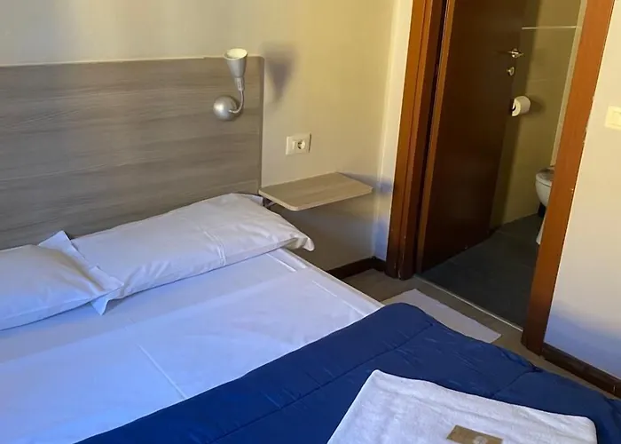 Galla Hotel *