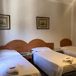 Galla Hotel *