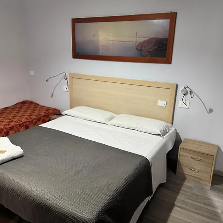 Galla Hotel *